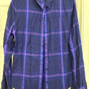 Sanctuary Women’s Navy and Magenta Plaid Shirt